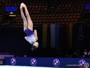 sui ph simone ferraro sfa09096 copia